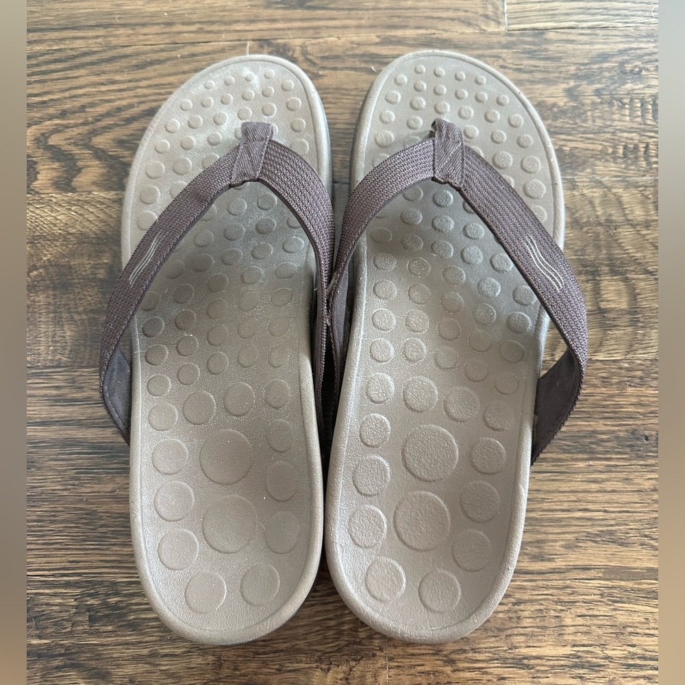 Vionic Men’s Tide Toe Post Sandal